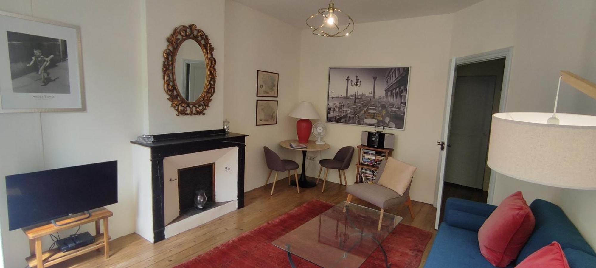 Carcassonne Town House, Rue Barbes Apartment Bilik gambar